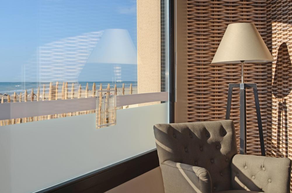 Hotel Logis-De La Baie De&Wisant酒店